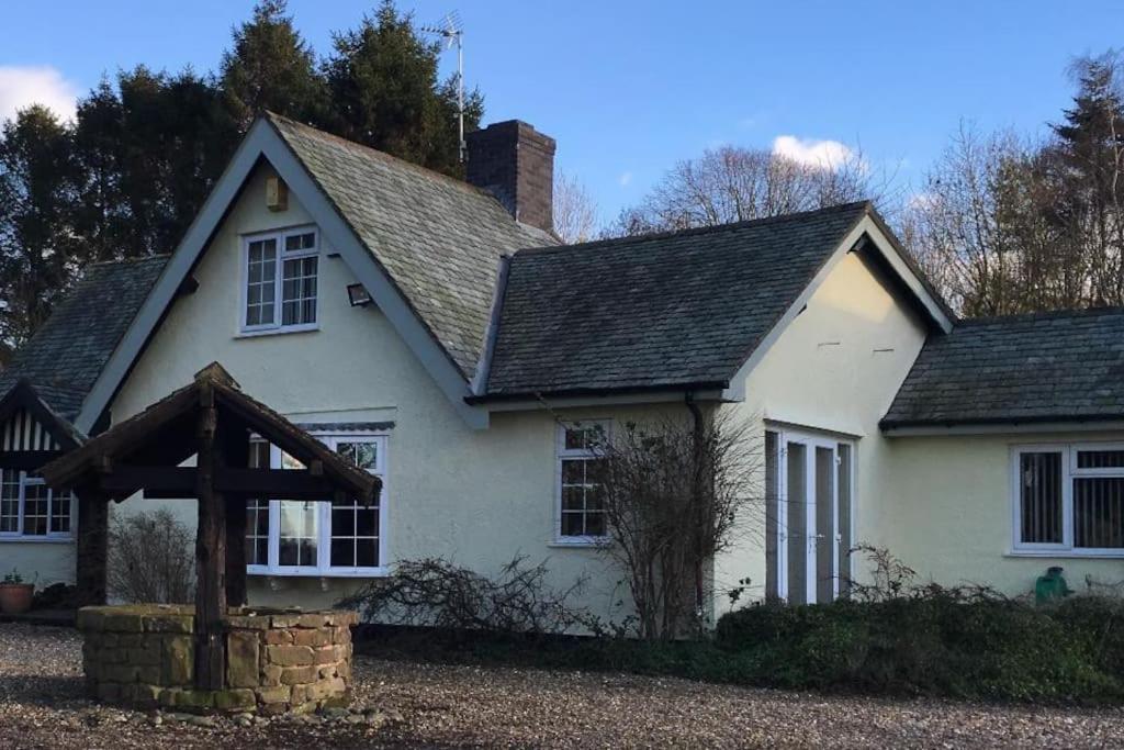 Вілла Brownhills Eaton  Екстер'єр фото