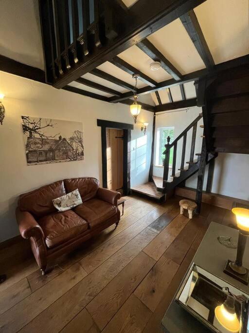 Вілла Brownhills Eaton  Екстер'єр фото